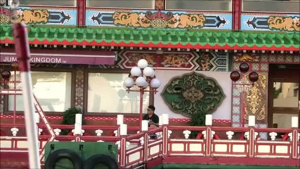 Гонконг Ноября 2019 Jumbo Floating Restaurants Jumbo Kingdom Aberdeen Hong — стоковое видео