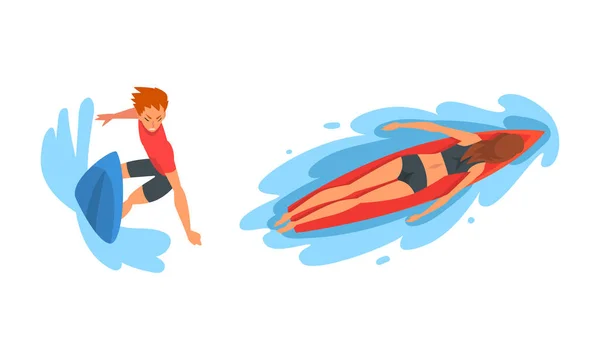 Man en vrouw Surfer karakter op Surf Board Riding Moving Wave of Water Vector Set — Stockvector