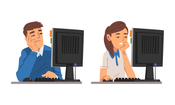 Hombre y mujer cansados frente a la pantalla de la computadora haciendo rutina de trabajo en el conjunto de vectores de oficina — Vector de stock