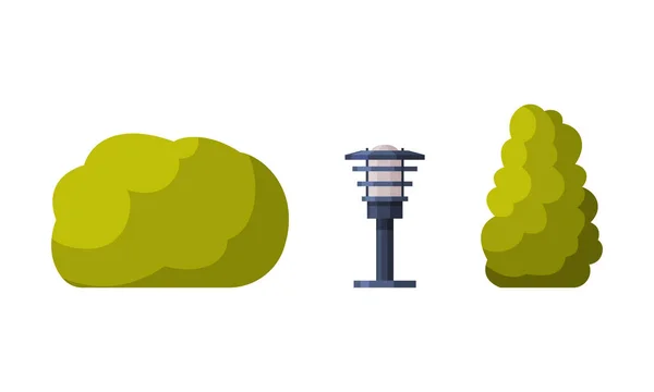 Groene Bush met weelderig gebladerte en lantaarn als Park Zone Element Vector Set — Stockvector