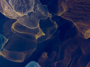 Altın Soyut Boyama. Su taklidi. Suluboya doku. Suluboya Baskı. Mavi Alkol Mürekkep Gömleği. Islak Sanat Yazıcısı. Mürekkep Graffiti. Soyut Sıçrama. Alkol Mürekkebi Yazdır. Çivit