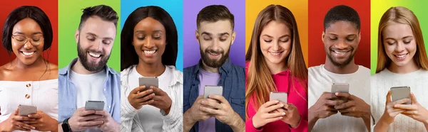 Smartphone 'da Renkli Arkaplanda Dururken Çeşitli Mutlu İnsanlar Mesajlaşıyor