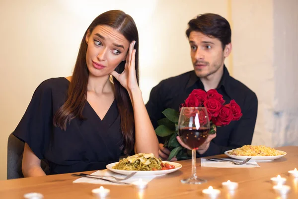 Couple On Unsuccessful Blind Date In Restaurant — Stock Photo, Image