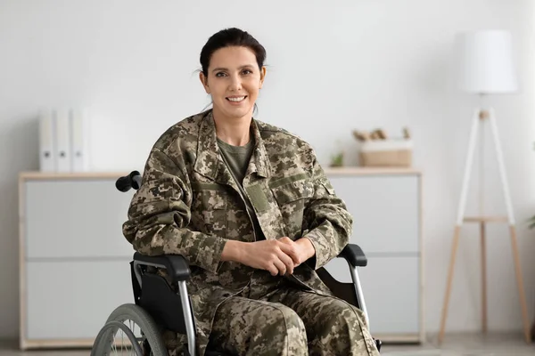 Rehabilitation Programs For Veterans. Portrait Of Happy Military Woman Sitting In Wheelchair — Stock Fotó