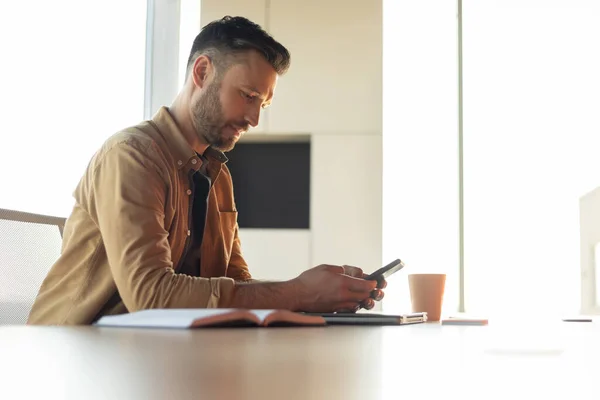 Side View Businessman Texting Smartphone Working Browsing Internet Sitting Modern — Stockfoto