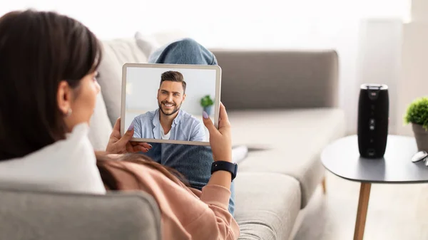 Virtual Meeting Young Woman Using Digital Tablet Video Call Boyfriend — Photo