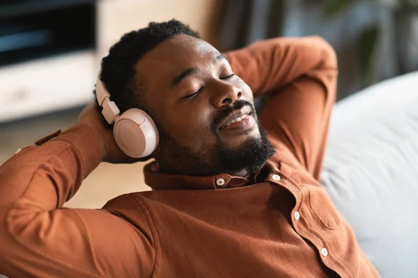 African American Man Listening Music Wearing Headphones Resting Eyes Closed — Stockfoto