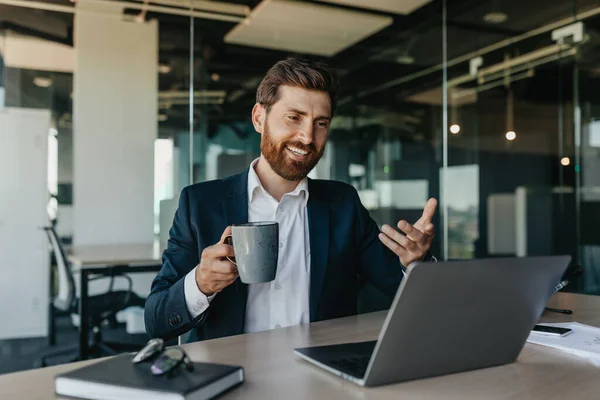 Handsome Positive Caucasian Businessman Suit Sitting Office Talking Business Partners — Stock Photo, Image