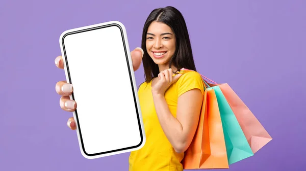 Online Shopping Concept Happy Millennial Asian Woman Shopper Bags Demonstrating — Foto Stock