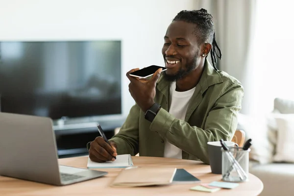 Digital Speaker Application Happy Black Male Freelancer Talking Smartphone While — Foto Stock