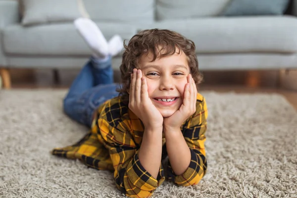 Happy Childhood Close Portrait Cheerful Little Boy Smiling Camera Lying — Foto de Stock
