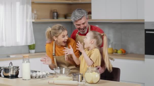 Funny Baking Concept Happy Excited Little Girl Making Flour Splash — Vídeo de Stock