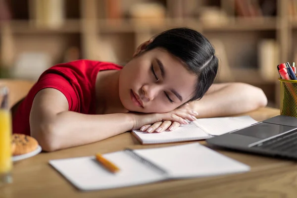 Bored Tired Young Korean Female Student Sleeping Desk Laptop Room — Foto de Stock