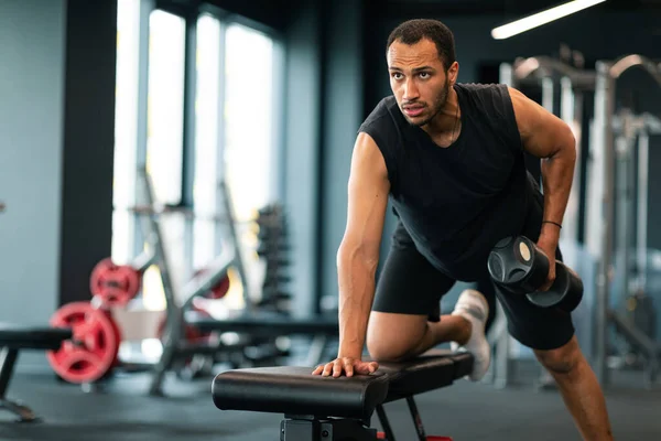Portrait Motivated Black Sportsman Exercising Dumbbell Gym Handsome Muscular Young — Stockfoto