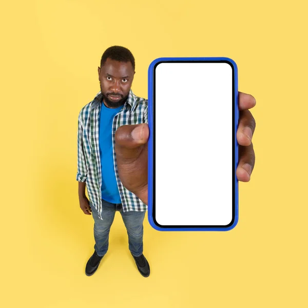 Square Shot Black Guy Showing Cellphone Big Blank Screen Advertising — Zdjęcie stockowe