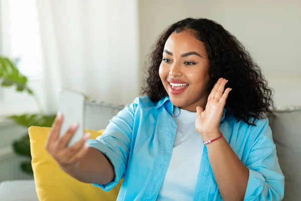 Happy Black Woman Making Video Call Phone Waving Hand Cellphone — Stockfoto