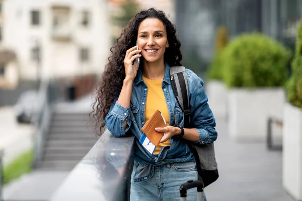 Cheerful Attractive Young Woman Travelling World Walking Street Holding Passport — Stok fotoğraf