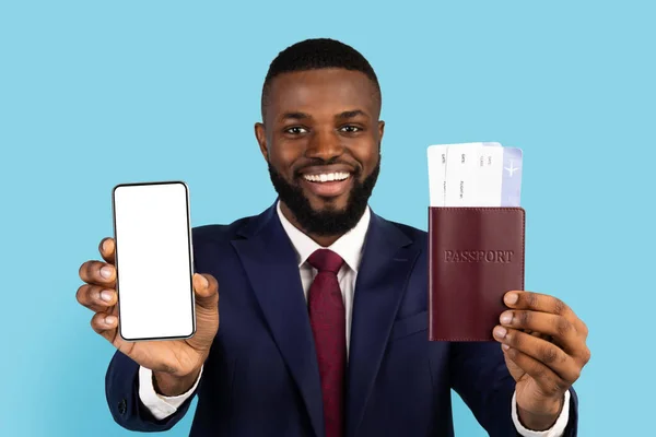 Business Black Businessman Holding Passport Ticjets Showing Blank Smartphone Camera — Foto de Stock