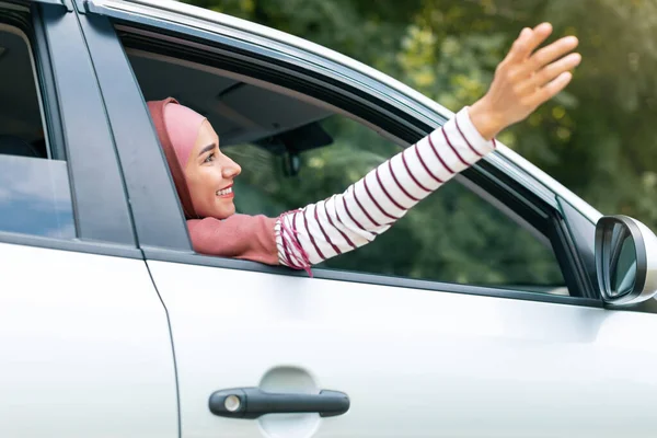 Glad Cheerful Young Arab Woman Hijab Enjoy Traveling New Car — Stockfoto