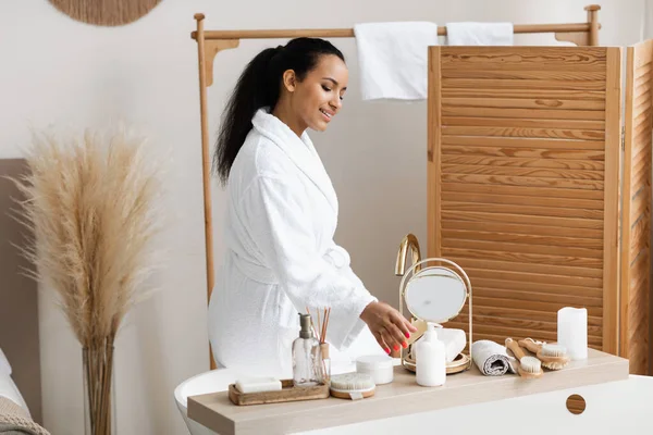Beauty Care Black Female Using Cosmetics Products Sitting Bathtub Caring — стоковое фото
