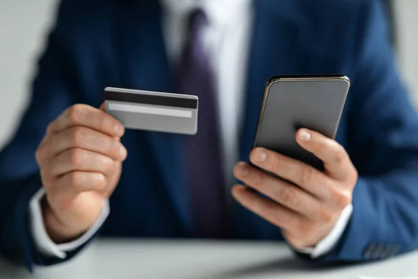 Commerce Concept Unrecognizable Businessman Suit Using Smartphone Credit Card While — 스톡 사진