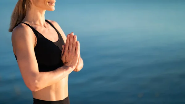 Cropped Shot Athletic Female Making Namaste Gesture While Practicing Yoga — Zdjęcie stockowe