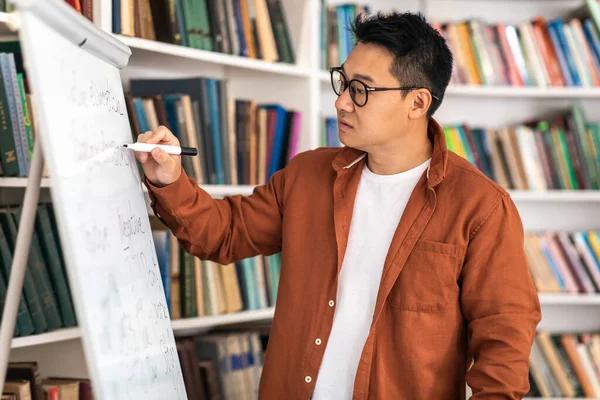 Asian Teacher Man Having Class Writing Whiteboard Modern Classroom Tutor — Stok fotoğraf