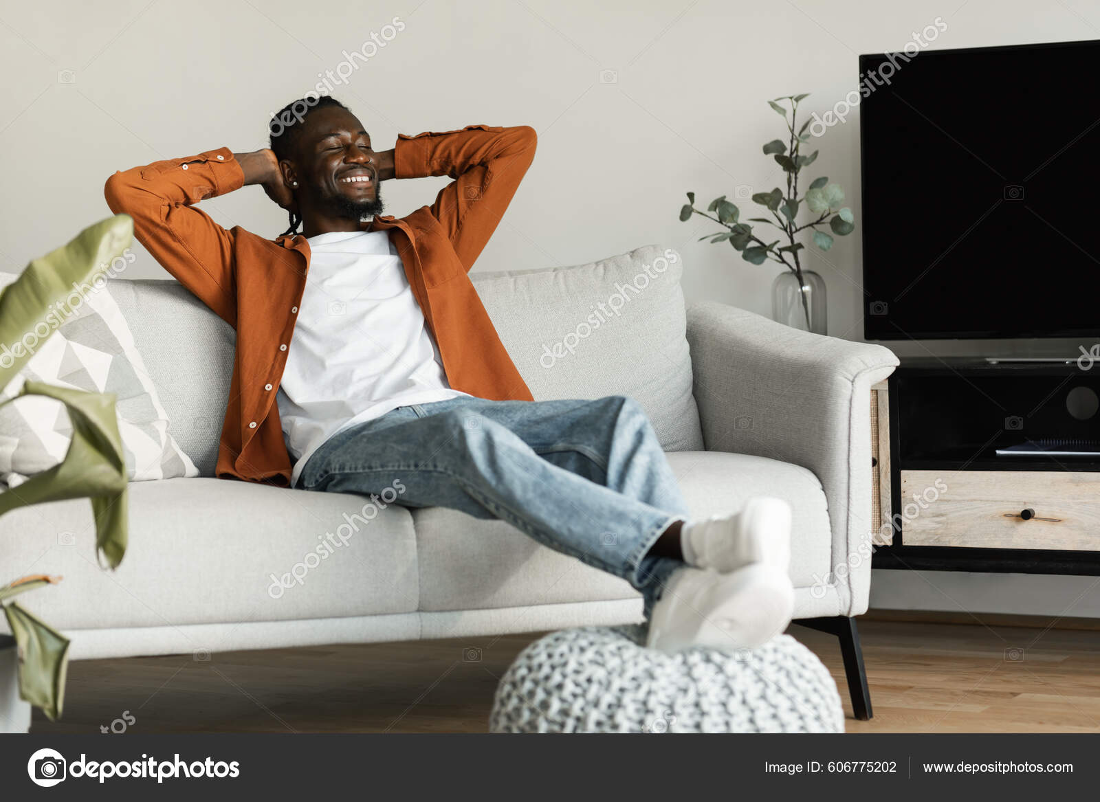 Black people couch online