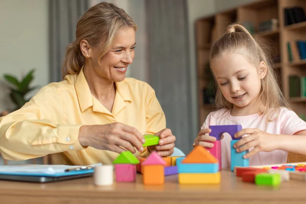 Bereid Voor School Gelukkig Klein Meisje Kleuter Spelen Het Ontwikkelen — Stockfoto