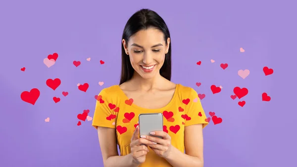 Attractive Millennial Long Haired Woman Yellow Shirt Chatting Lover Using — Stock Photo, Image