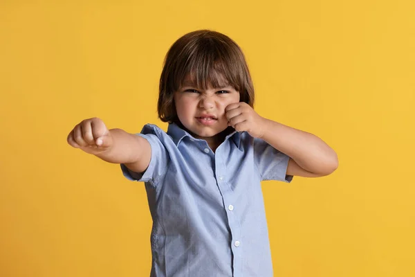 Zorn Und Emotionen Der Kinder Nahaufnahme Porträt Eines Wütenden Kleinen — Stockfoto