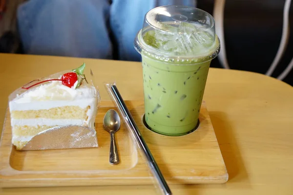 Green Tea Cake Table Cafe — Stockfoto
