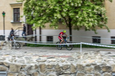 Lublin, Polonya - 24 Mayıs 2015: Bisiklet şehir yarışı (Eliminator MTB)