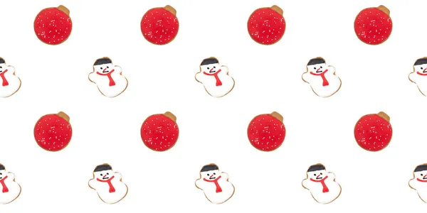 쿠키를 곁들인 무미건조 과붉은 크리스마스 형태로 나타났습니다 배경에 대칭적 새해의 — 스톡 사진