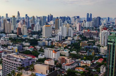 Şehir manzarası, şehir merkezi ve Tayland 'ın güneydoğu Asya kentindeki Bangkok Metropolis gökdeleni
