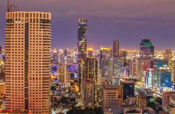 Cityscape Skyscrapers Buildings Bangkok Thailand Southeast Asia Night Time — Fotografia de Stock