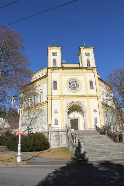 捷克共和国Marianske Lazne的圣母玛利亚设想罗马天主教堂 — 图库照片