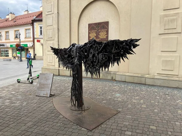Памятник Ангелу Площади Ржешове Польша — стоковое фото