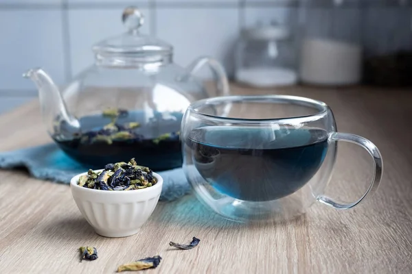 Стеклянная Чашка Чайник Якорем Цветка Гороха Бабочки Травяной Голубой Чай Стоковое Фото