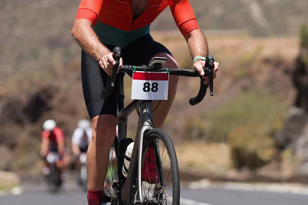 Cycling Competition Cyclist Athletes Riding Race Climbing Hill Bicycle — Stock Photo, Image