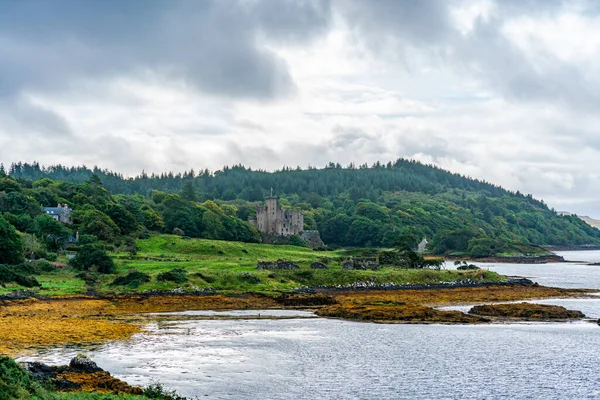 Vue Loch Dunvegan Château Dunvegan Loin Île Skye Écosse — Photo