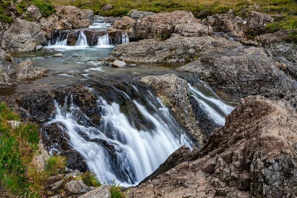 Baseny Kaskady Rzece Kruche Stóp Czarnych Cuillinów Wyspa Skye Szkocja — Zdjęcie stockowe