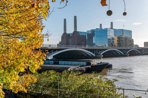 London Wielka Brytania Listopad 2021 Widok Słynną Elektrownię Battersea Klasy — Zdjęcie stockowe