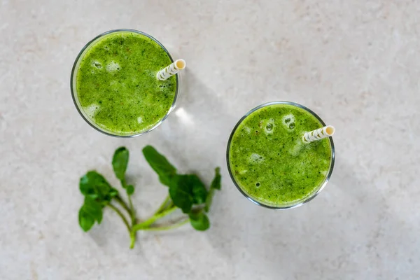 Green Pear Watercress Smoothie — Stock Photo, Image