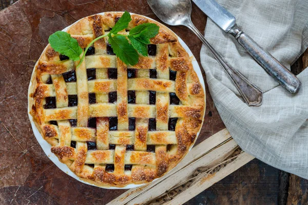 Classic Homebaked Cherry Pie Lattice Crust — ストック写真