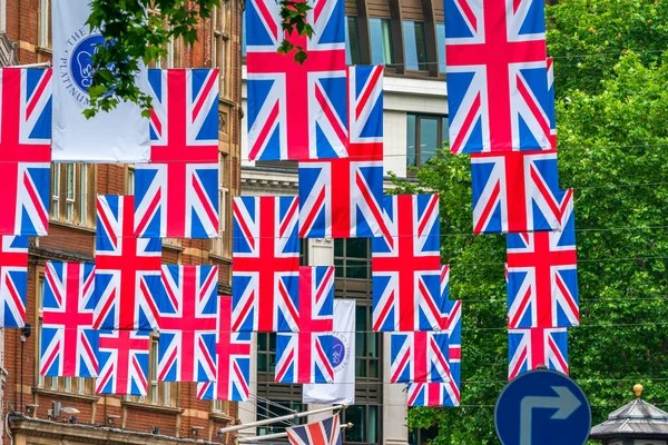 Las Filas Banderas Unión Centro Londres Marcan Las Celebraciones Del —  Fotos de Stock