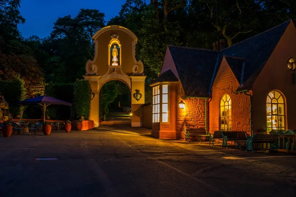 Portmeirion Wales Juli 2022 Nachtzicht Portmeirion Een Toeristisch Dorp Noord — Stockfoto