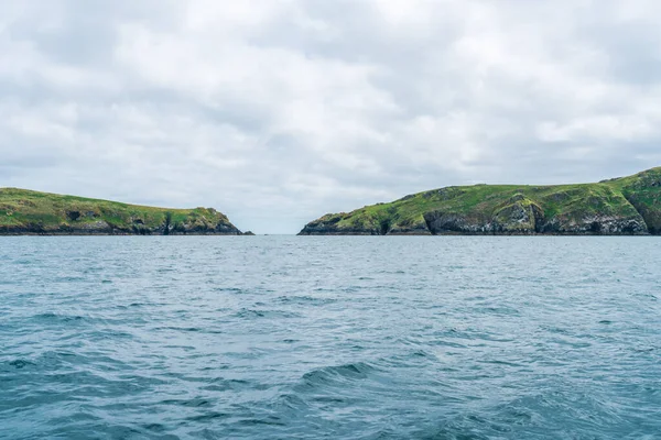 View Skomer Island Boat Wales — Stockfoto