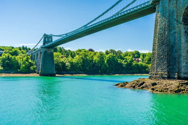 Menai Suspension Bridge Menai Strait Island Anglesey Mainland Wales — Stock Photo, Image