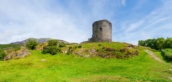 Ruins Dolbadarn Castle Llanberis Wales — Fotografie, imagine de stoc
